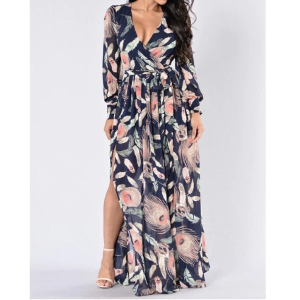 Fashion Nova Medium Feather Summer Maxi Dress